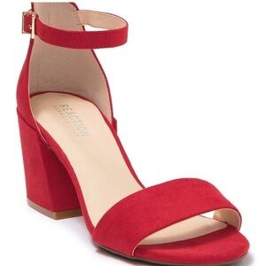 Kenneth Cole Reaction
Holly Ankle Strap Sandals